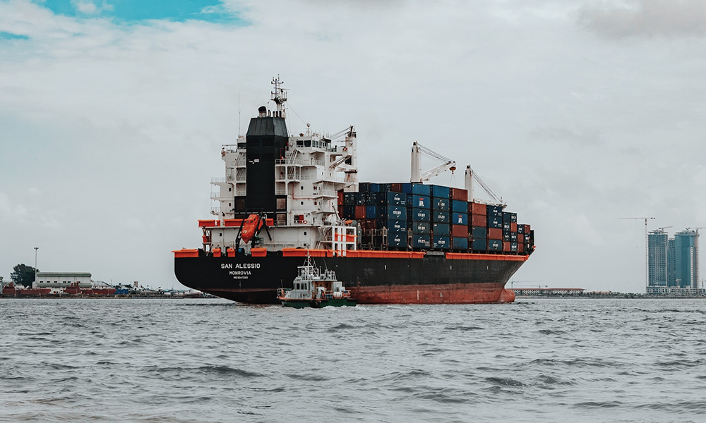 Транспорт на товари - морски